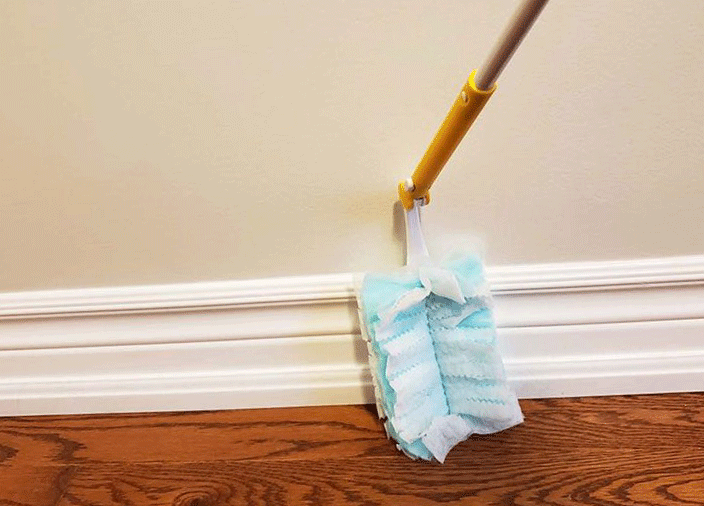 Extra Tips for Cleaning Baseboards
