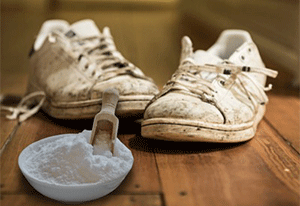 Baking soda and white vinegar